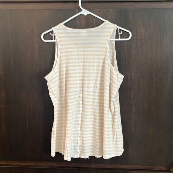 Cabi Comeback Tank Top Size Large #5762 - Picture 5 of 6